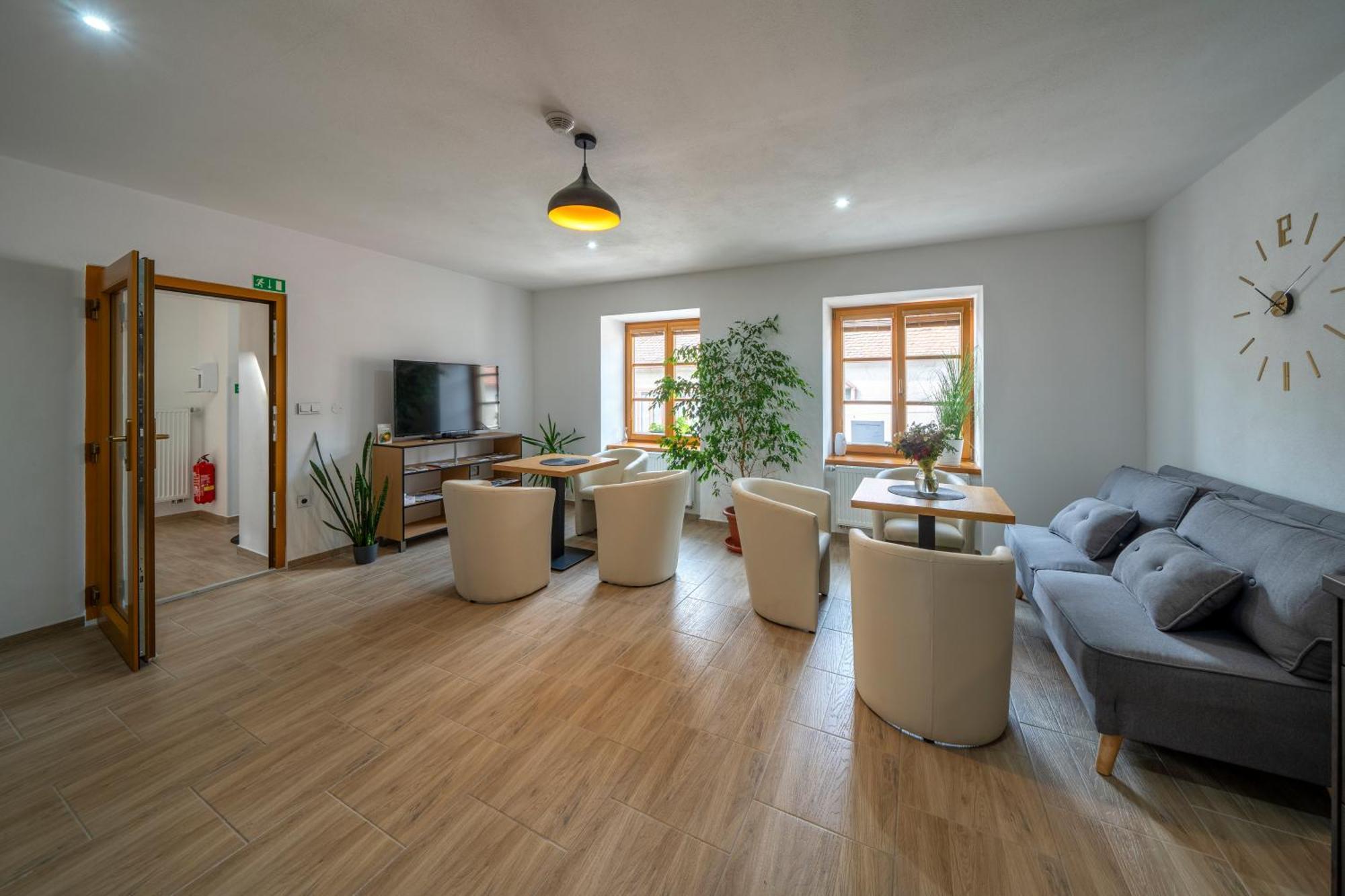 טלץ' Apartmany Pod Namestim 2 מראה חיצוני תמונה