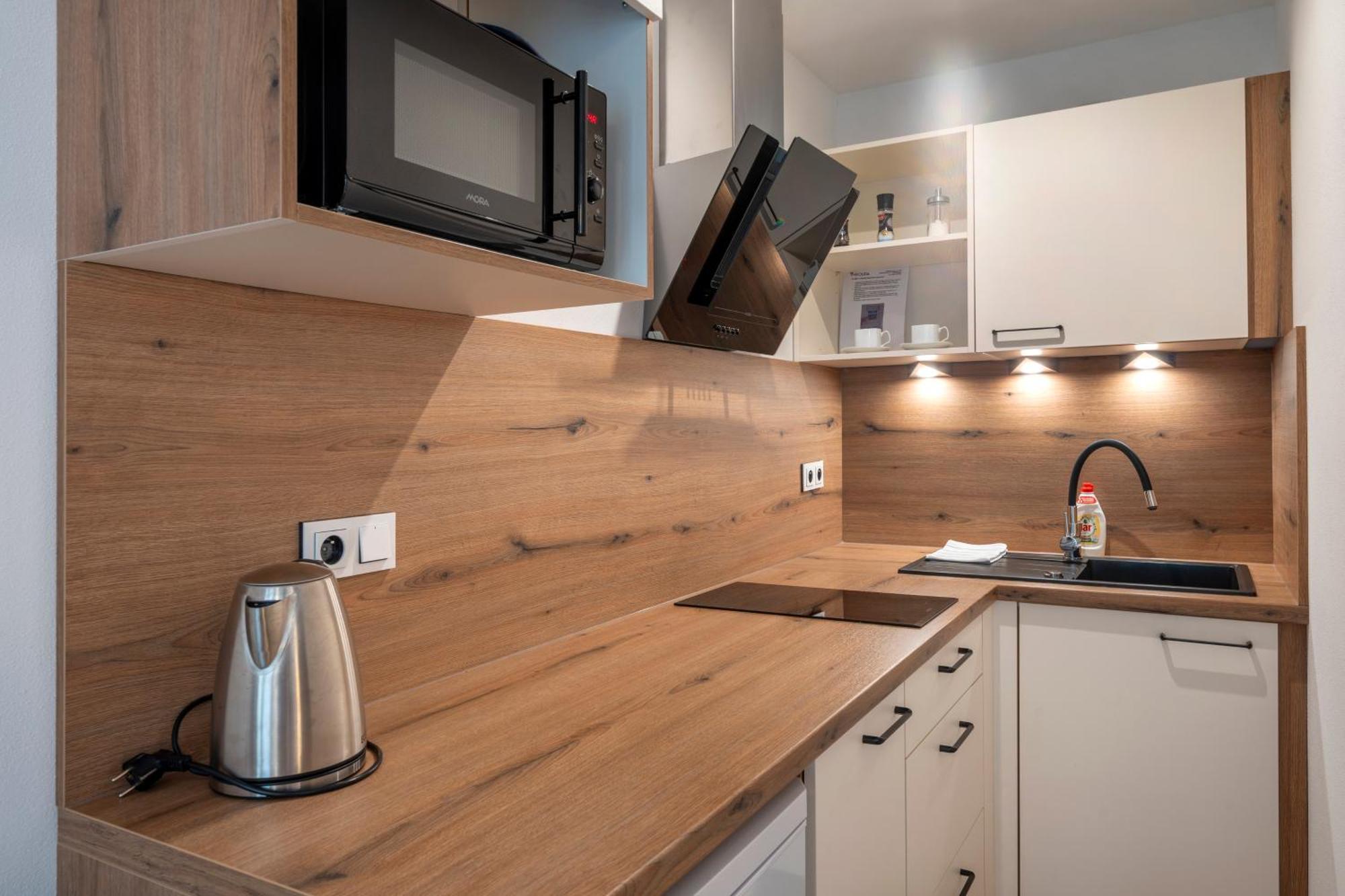 טלץ' Apartmany Pod Namestim 2 מראה חיצוני תמונה