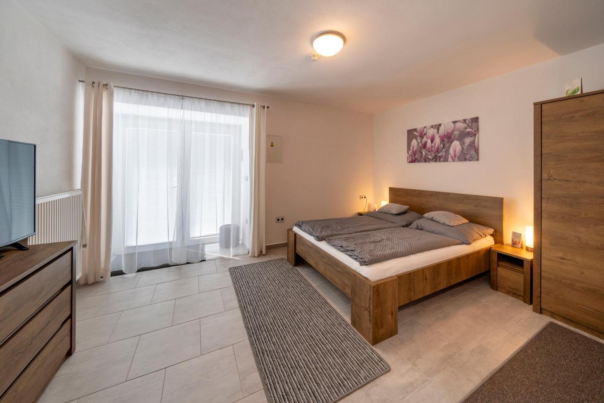 טלץ' Apartmany Pod Namestim 2 מראה חיצוני תמונה
